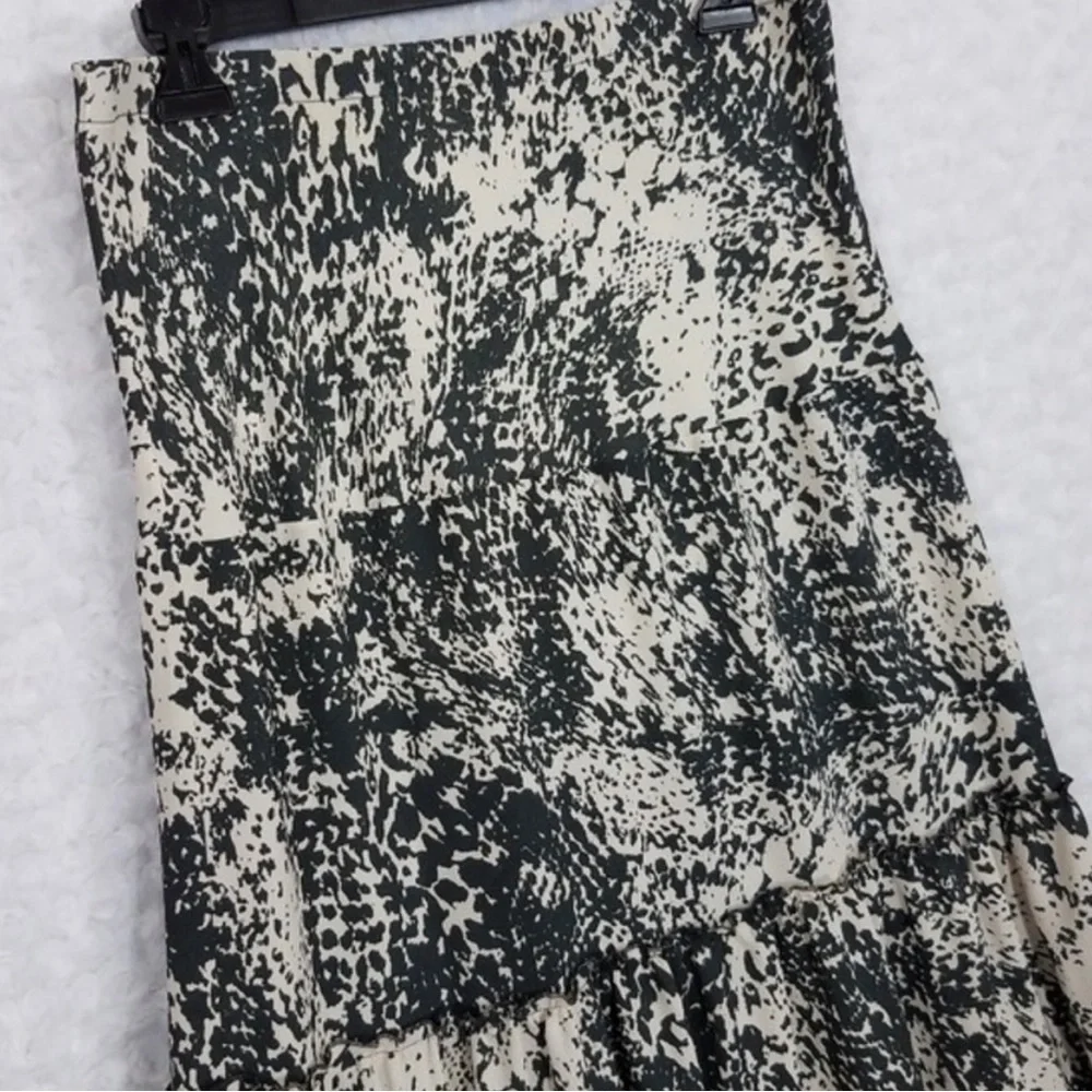 CAbi Black and White Maxi Skirt - Picture 2 of 3